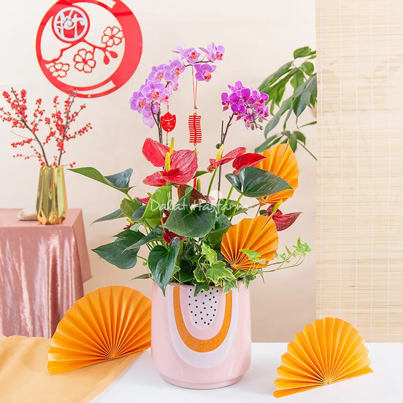 Chậu Hoa Thiết Kế Như Ý trong BST Hoa Tết