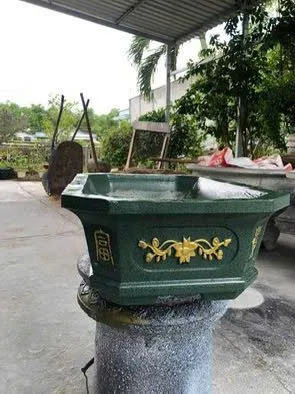Chậu xi măng chữ nhật kèm chân đôn